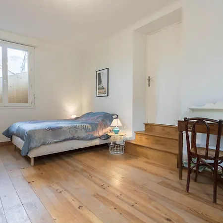 Maison De Marius Et Maison D Amelie Estenos