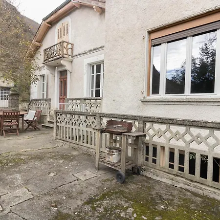 Maison De Marius Et Maison D Amelie